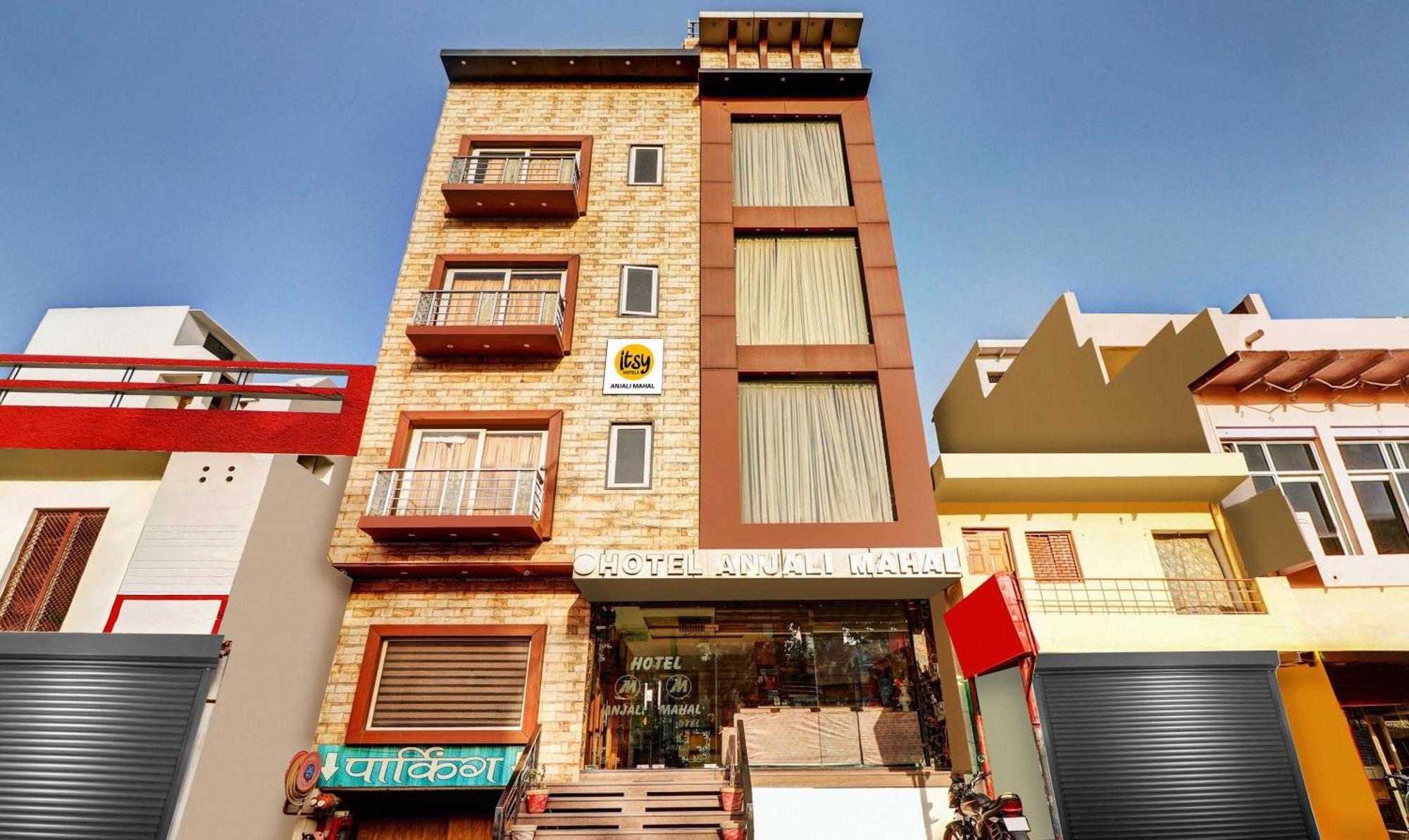 Itsy Hotels Anjali Mahal, 500 Mtrs From Mathura Railway Station Ngoại thất bức ảnh