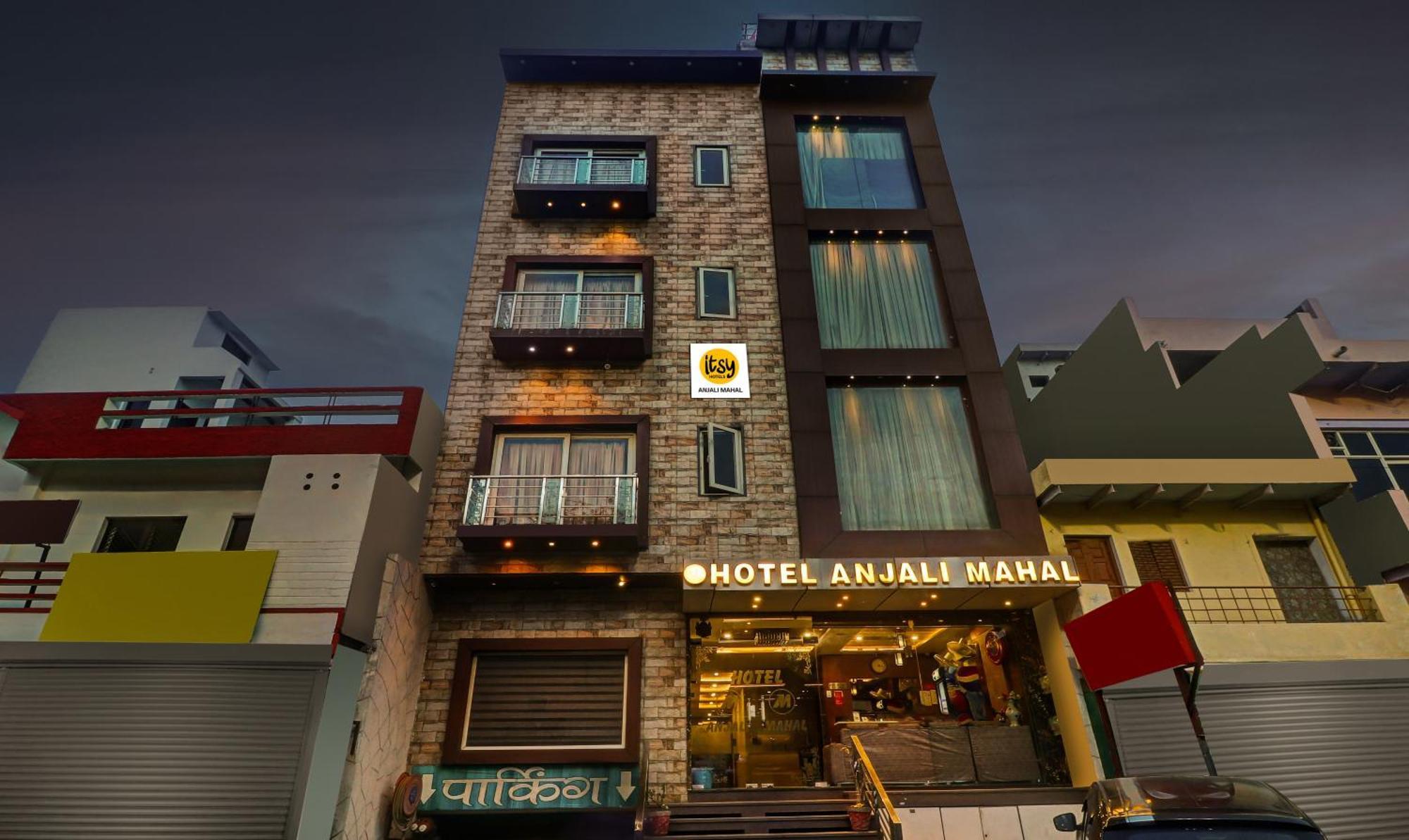 Itsy Hotels Anjali Mahal, 500 Mtrs From Mathura Railway Station Ngoại thất bức ảnh
