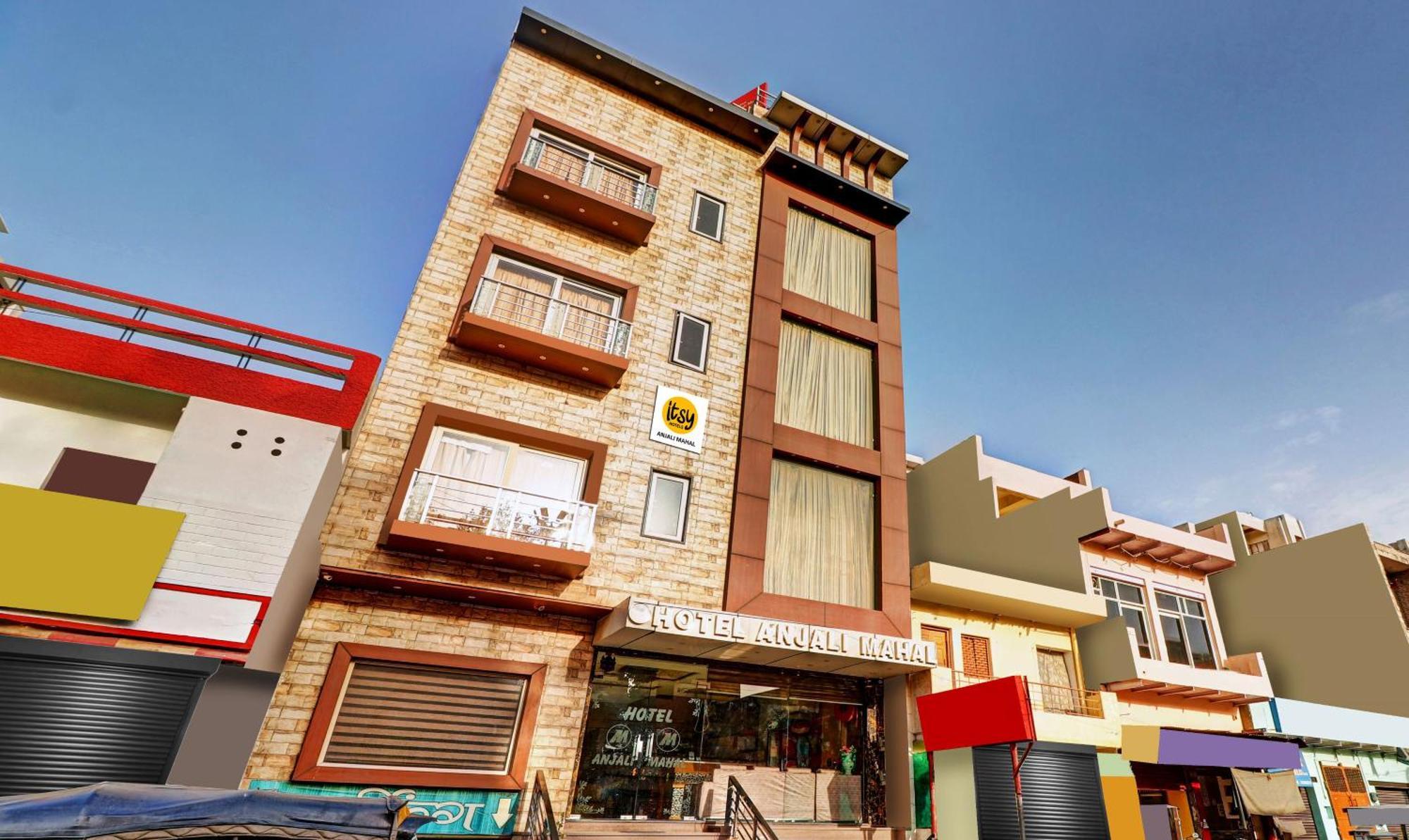 Itsy Hotels Anjali Mahal, 500 Mtrs From Mathura Railway Station Ngoại thất bức ảnh